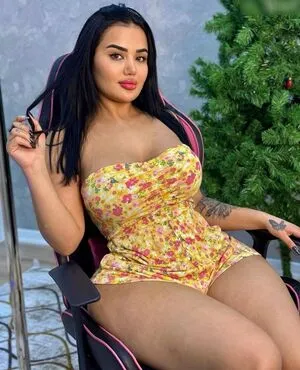 Melek Azad OnlyFans Leaked Free Thumbnail Picture - #FBhnP7xuqx
