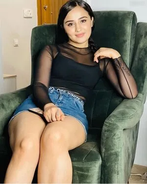 Melek Azad OnlyFans Leaked Free Thumbnail Picture - #SWM8Y71TlD