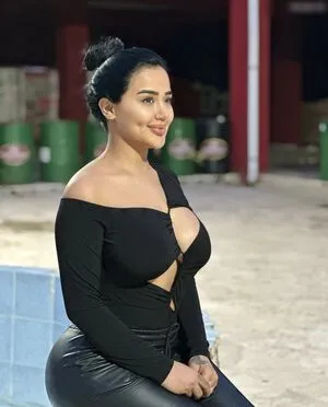 Melek Azad OnlyFans Leaked Free Thumbnail Picture - #cE5oJz5ETm