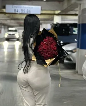 Melek Azad OnlyFans Leaked Free Thumbnail Picture - #eMlaVFJKhz