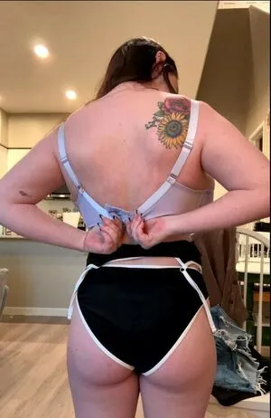 Melgirl23 OnlyFans Leaked Free Thumbnail Picture - #iWITck5LiX