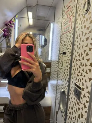 Melgracee OnlyFans Leaked Free Thumbnail Picture - #YJZ9dSYzo8