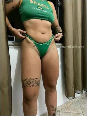 Melhotwife OnlyFans Leaked Free Thumbnail Picture - #xdTFPUsO8b