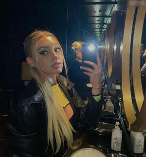 Meli 17 OnlyFans Leaked Free Thumbnail Picture - #H5PcGruB18