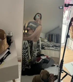 Melia84 OnlyFans Leaked Free Thumbnail Picture - #FoVBNERm8r