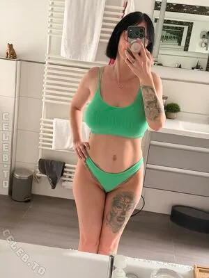 Melia84 OnlyFans Leaked Free Thumbnail Picture - #P7cv4Zqp7q