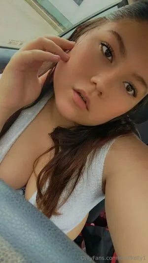 Melikelly1 OnlyFans Leaked Free Thumbnail Picture - #nm1PjilYbK