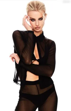 Melina Menzel OnlyFans Leaked Free Thumbnail Picture - #ynWece8QFm