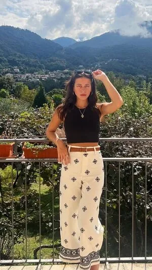 Melina Robotis OnlyFans Leaked Free Thumbnail Picture - #H5uj6Q2O9l