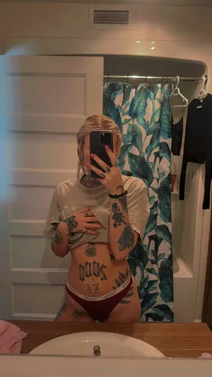 Melinaroyfree OnlyFans Leaked Free Thumbnail Picture - #jcIu4pivr7