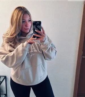Melinaxx OnlyFans Leaked Free Thumbnail Picture - #Hie7NQsC6O
