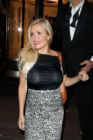 Melinda Messenger OnlyFans Leaked Free Thumbnail Picture - #9Hyf9HgWAv