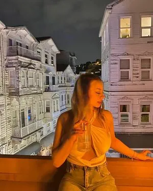 Melis Bekaroglu OnlyFans Leaked Free Thumbnail Picture - #uIDWLiltVj