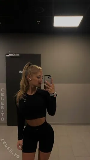 Melisande Mlnk OnlyFans Leaked Free Thumbnail Picture - #g2AMy2bqm6