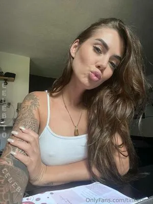 Melissa Around OnlyFans Leaked Free Thumbnail Picture - #DV4ASQXTl1