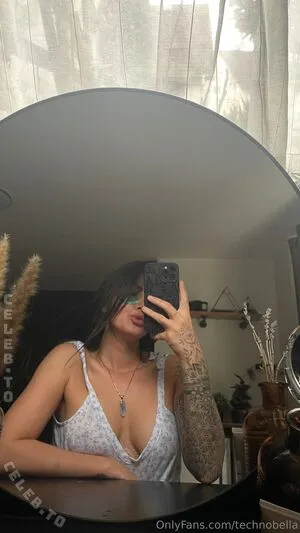 Melissa Around OnlyFans Leaked Free Thumbnail Picture - #mdOURfAWHF