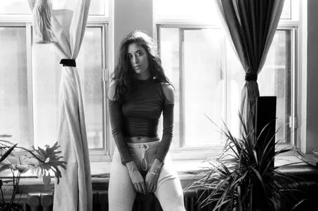 Melissa Babaei OnlyFans Leaked Free Thumbnail Picture - #B0QdxSMAsL