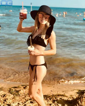 Melissa Naschenweng OnlyFans Leaked Free Thumbnail Picture - #fGSLnaKofJ