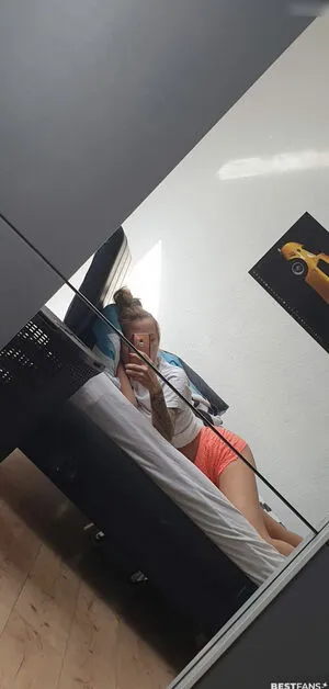 Mellashz OnlyFans Leaked Free Thumbnail Picture - #5XcxOnKmuq