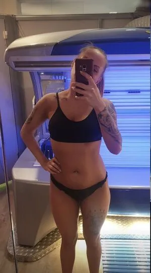Mellashz OnlyFans Leaked Free Thumbnail Picture - #CudhyUQGCh
