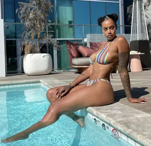 Melli Monaco OnlyFans Leaked Free Thumbnail Picture - #nfa7aw30ZA