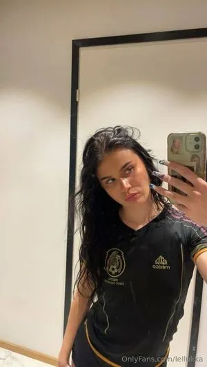 Melliele1 OnlyFans Leaked Free Thumbnail Picture - #G6LnDjSJK4