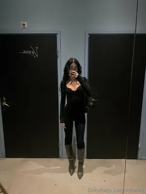 Melliele1 OnlyFans Leaked Free Thumbnail Picture - #zyy6QvAiIS