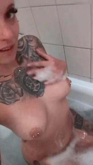 Mellymell0103 OnlyFans Leaked Free Thumbnail Picture - #J7Tbgb00LD