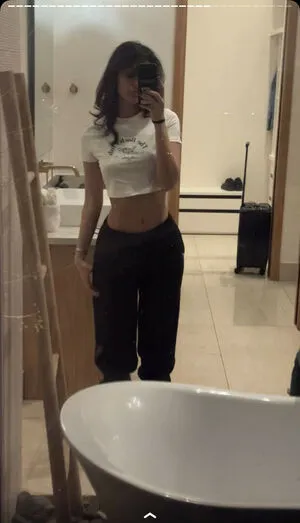 Melody Oz OnlyFans Leaked Free Thumbnail Picture - #7ifV5Ov3xm