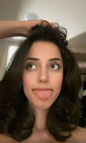 Melody Oz OnlyFans Leaked Free Thumbnail Picture - #IsFVm6i019