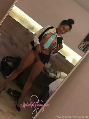 Melody Petite OnlyFans Leaked Free Thumbnail Picture - #GqQJe3r6oA