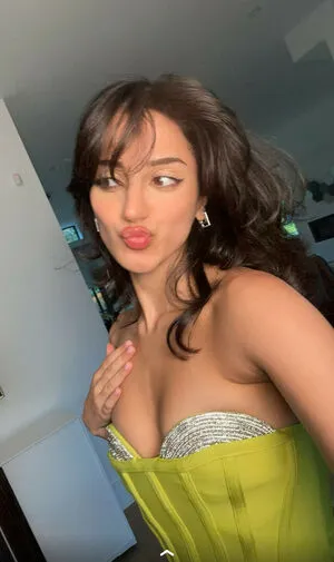 Melodymelowo OnlyFans Leaked Free Thumbnail Picture - #37DJepKAxm