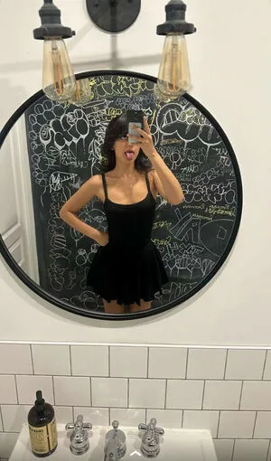 Melodymelowo OnlyFans Leaked Free Thumbnail Picture - #D2vAhOUhP9