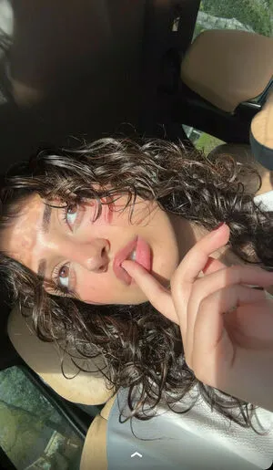 Melodymelowo OnlyFans Leaked Free Thumbnail Picture - #fHzmeCYoy2