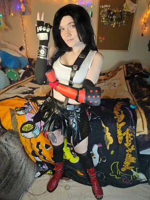 Melodysora252 OnlyFans Leaked Free Thumbnail Picture - #C8IVV2xmXO