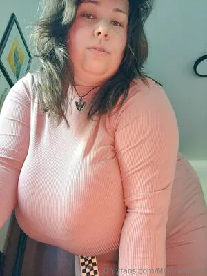 Meloniekares OnlyFans Leaked Free Thumbnail Picture - #69u6Kyn8og