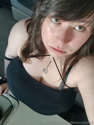 Meloniekares OnlyFans Leaked Free Thumbnail Picture - #MiO4pXX6MM