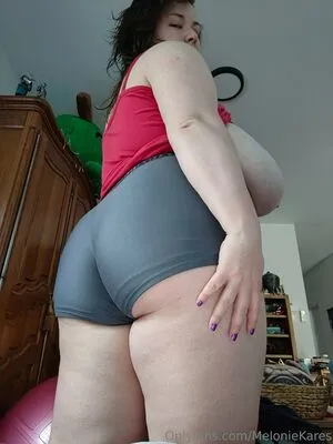Meloniekares OnlyFans Leaked Free Thumbnail Picture - #kKEaZIFs92