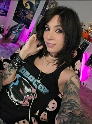 MelonieMac OnlyFans Leaked Free Thumbnail Picture - #4IN8ASzARL