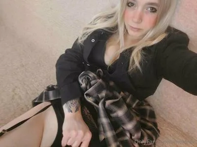 Meloniv OnlyFans Leaked Free Thumbnail Picture - #HjGQvdkw7U