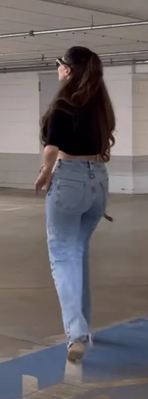 Meltem Mrz OnlyFans Leaked Free Thumbnail Picture - #4RfjDj6bz5