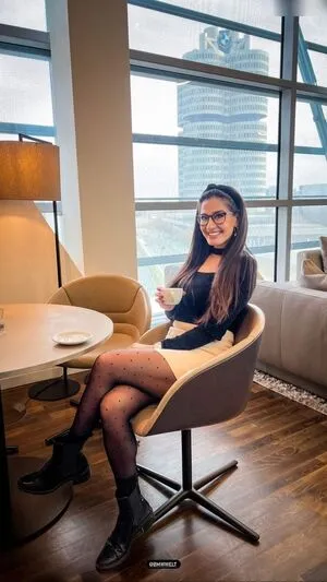 Meltem Mrz OnlyFans Leaked Free Thumbnail Picture - #6FQdyTRz54