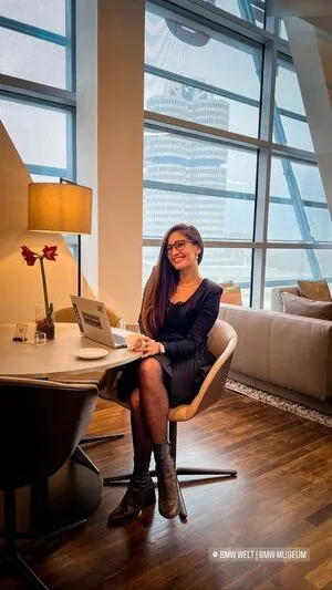 Meltem Mrz OnlyFans Leaked Free Thumbnail Picture - #MdAbYzExyS