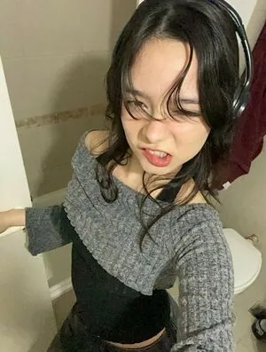 Melyfrancanoo OnlyFans Leaked Free Thumbnail Picture - #9ksWbdGlw1