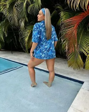 Merch OnlyFans Leaked Free Thumbnail Picture - #BYZ3UQSaJB