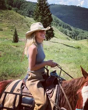 Meredith Hagner OnlyFans Leaked Free Thumbnail Picture - #iUyLIxuAmG