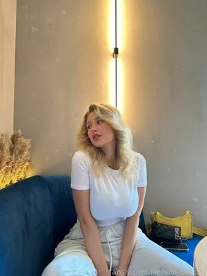 Merelin Official OnlyFans Leaked Free Thumbnail Picture - #DGz8R3Q5Mg