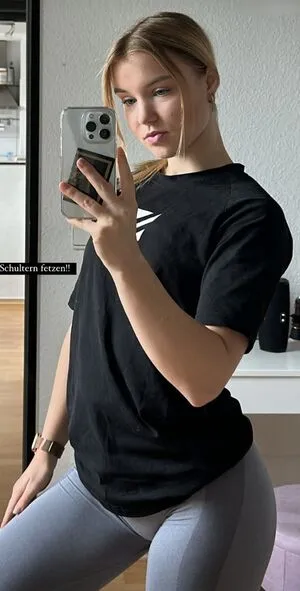 Merle Amlie OnlyFans Leaked Free Thumbnail Picture - #okT1M6n0jr