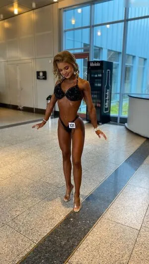 Merle Amlie OnlyFans Leaked Free Thumbnail Picture - #tKPsJ3EWZP