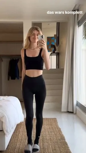 Merleperle OnlyFans Leaked Free Thumbnail Picture - #2mcDAGaPrN